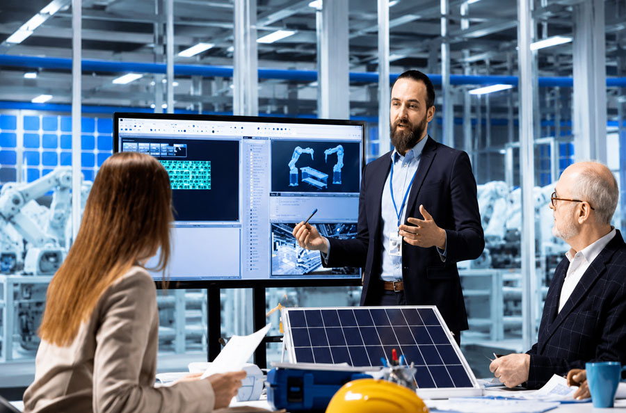 Connecting-technology-leade